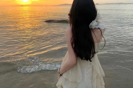 八卦媒体爆料“李小冉徐佳宁离婚”当事人尚未回应
