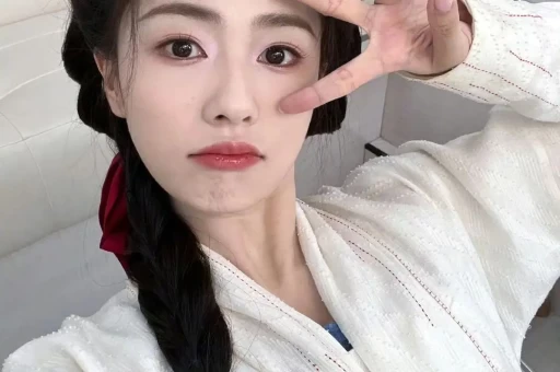 张雪峰与孔雪儿的背后故事：娱乐圈小八卦大揭秘！