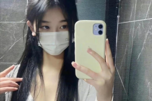 迪丽热巴陈飞宇恋情曝光？同居+同款男方妈妈在线吃瓜太真实