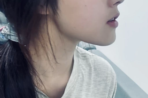 内娱再曝大瓜！郭麒麟、刘昊然严浩翔疑似组团去商K聚会 惹争议