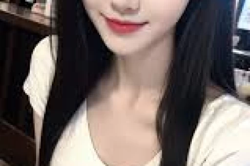 人民日报锐评假洋品牌风波只字未提董宇辉却句句不离董宇辉！